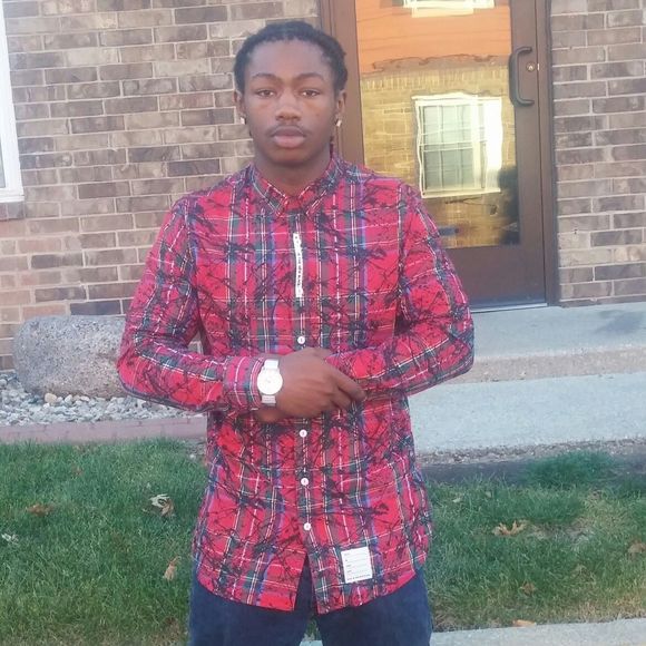 Meet your Posher, Joe - Picture 1 of 1