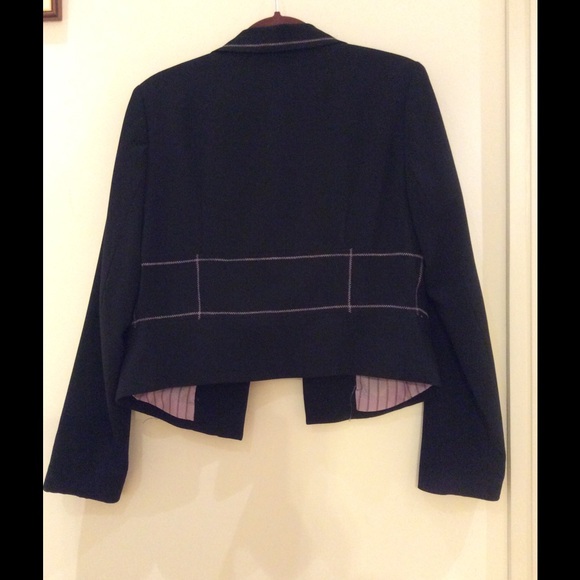 Jacket - Picture 2 of 3