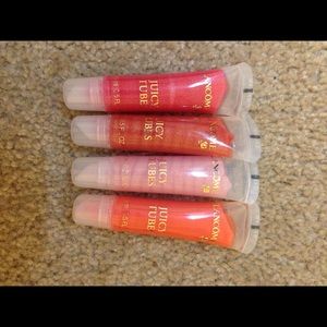 Lip gloss bundle!