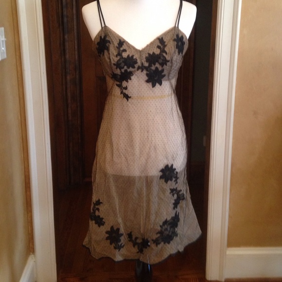 Lace embroidered vintage 1950 slip