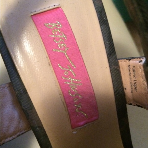 Bestey Johnson wedges - Picture 2 of 3