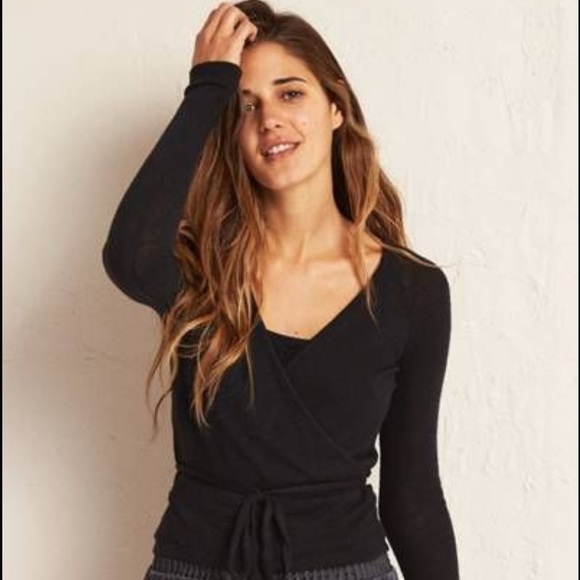 Aerie Black Wraparound Top