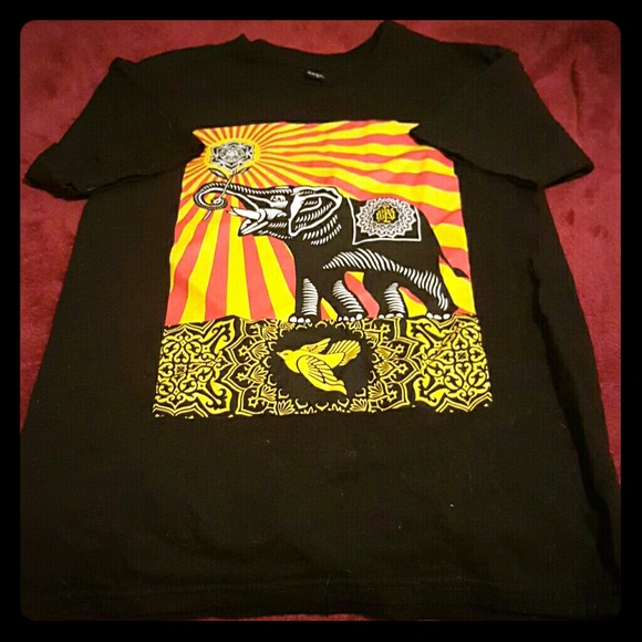 Obey elephant shirt