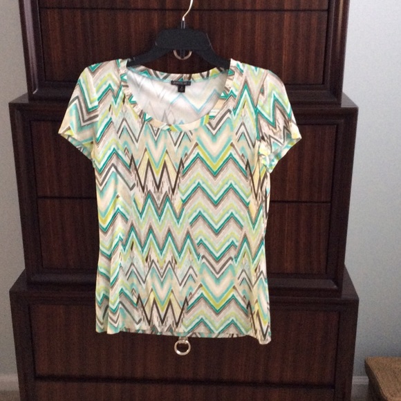 A Lafayette T-shirt.