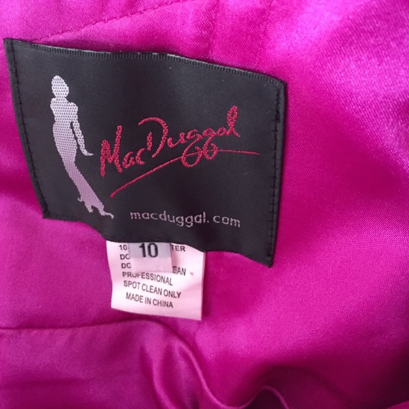 Homecoming dress. Only worn twice - Picture 3 of 6