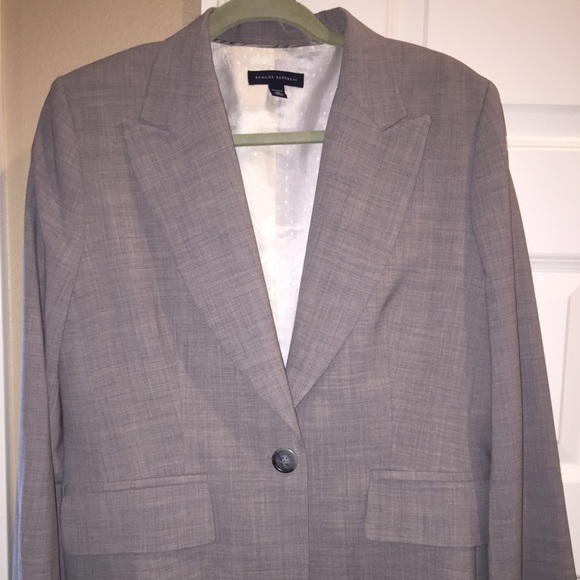Banana Republic Gray Blazer Size 16🌺