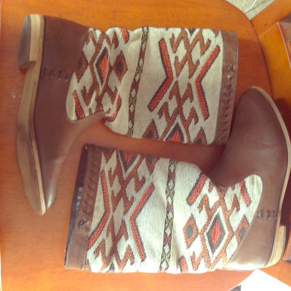 Western-style boots