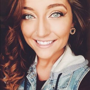 Meet your Posher, Mariah