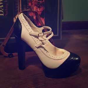 Lauren Conrad Vintage-inspired High Heel Shoes