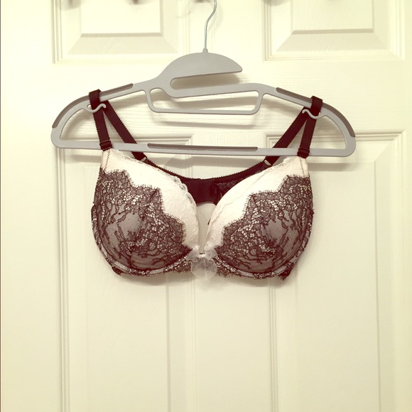 White lace bra