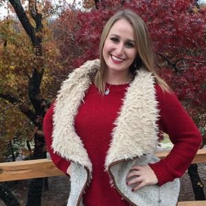 Meet your Posher, Abby