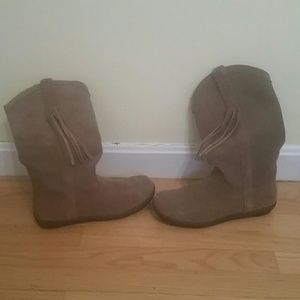 8.5 Ariat Riding Boots