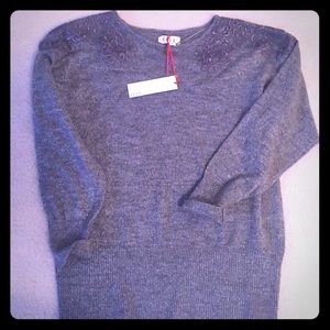 BRAND NEW ELLE Sweater ❤️