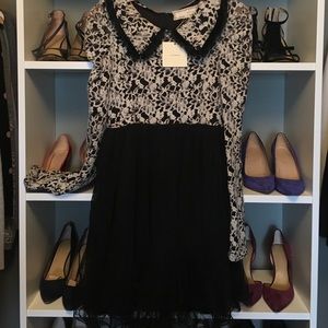 Gorgeous lined lace dress great for any occasion!