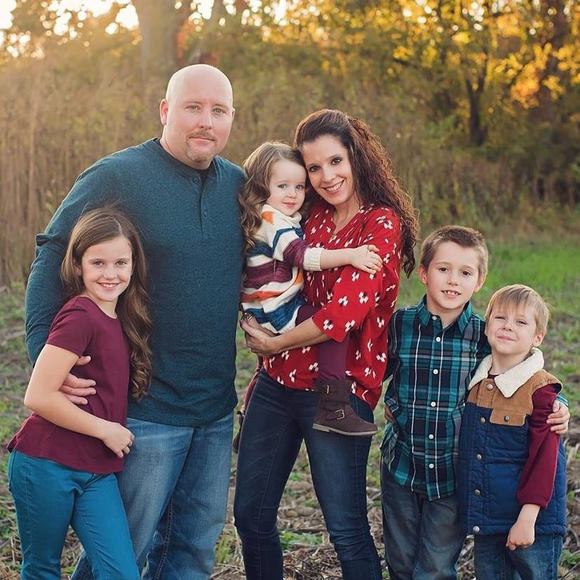 Meet your Posher, Aimee - Picture 1 of 1