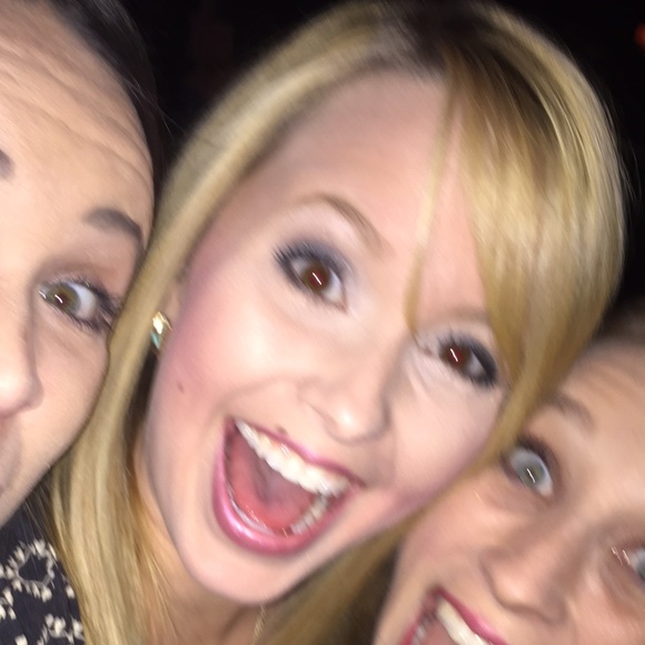 Meet your Posher, Kat