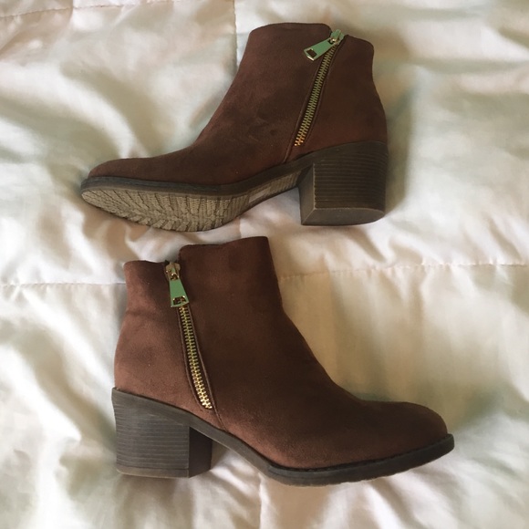 Steve Madden Shoes - Brown Booties