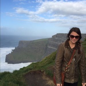 Meet your Posher, Shannon