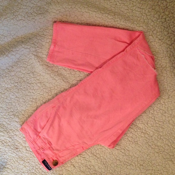 AMERICAN EAGLE hot pink pants 💕