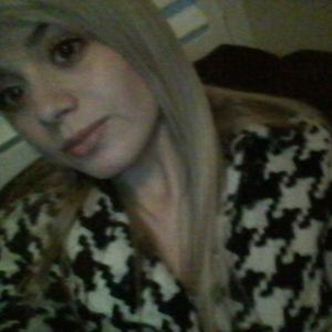 Meet your Posher, Denisse