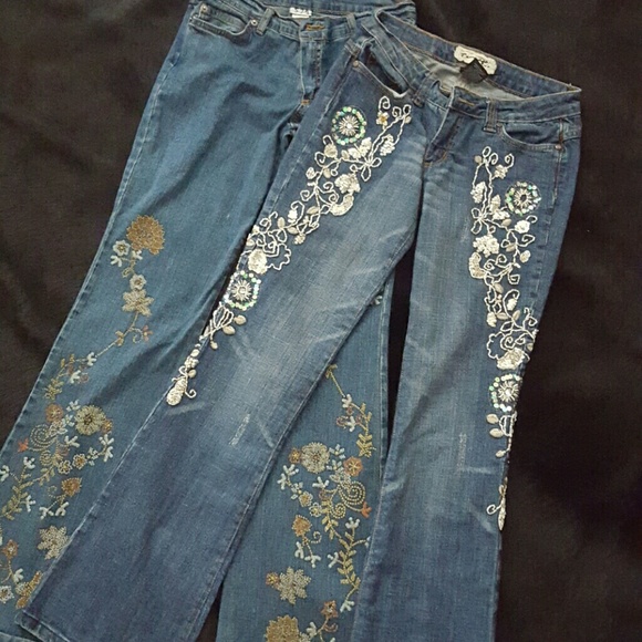 Sequined Beaded Jeans 2 Pairs Size 27 (5)