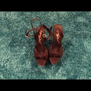 Alice& Olivia wedges-