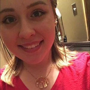 Meet your Posher, Kaitlyn