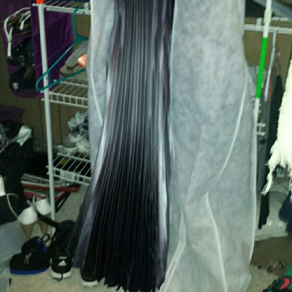 Prom Dress - Picture 2 of 3