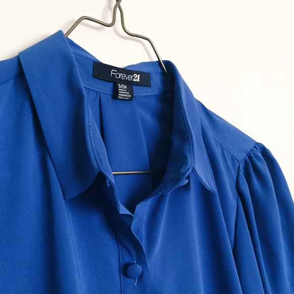 Chiffon Button-Up Blouse - Picture 2 of 4