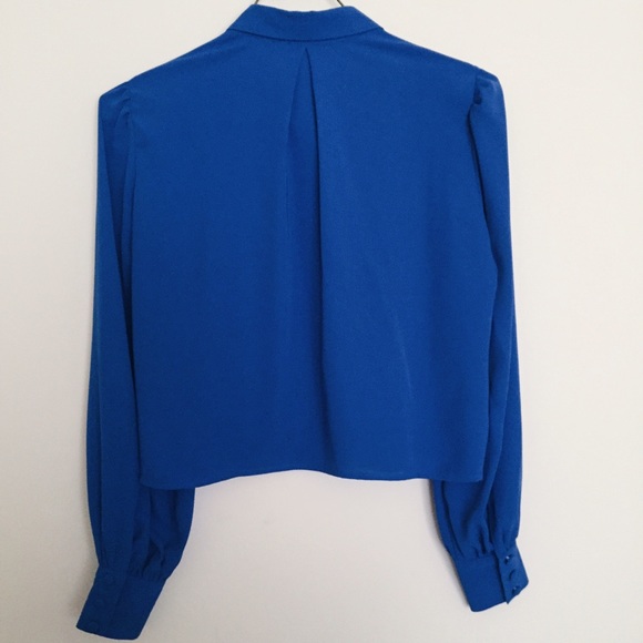 Chiffon Button-Up Blouse - Picture 4 of 4