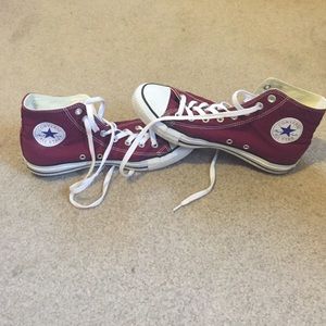 Maroon high top converse