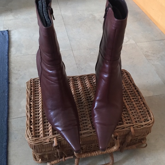 Nine West Brown Pointy Toe Ankle Boots