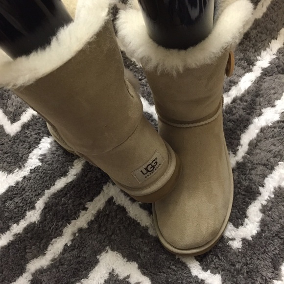 Sand Bailey Button UGGs