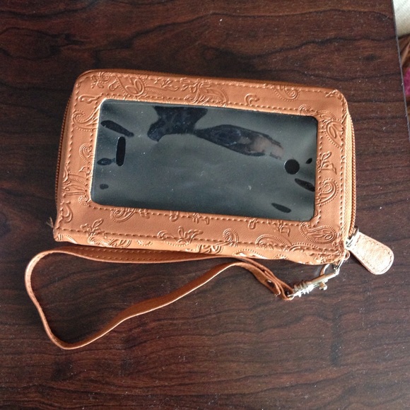 Beautiful wristlet designed to hold iPhone 5.