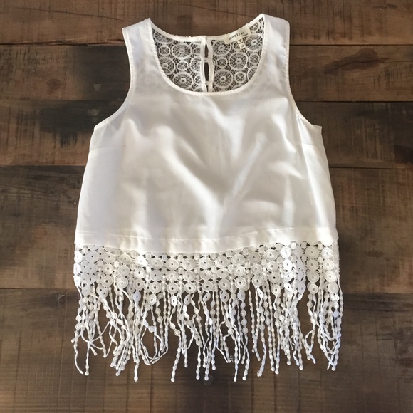 Monteau Tops - Monteau white lace hippie Crop Top med