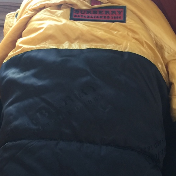 Authentic Burberry London Vest! - Picture 4 of 4