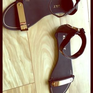 Report ankle strap sandals