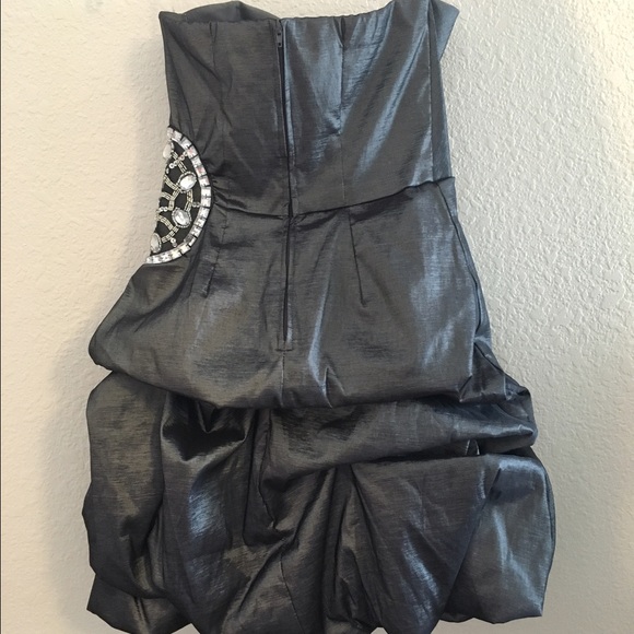 Short Prom Dress - Picture 3 of 3