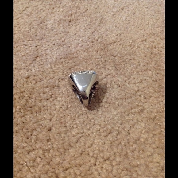 Arielle Collection Cocktail Ring Size 8 - Picture 4 of 4