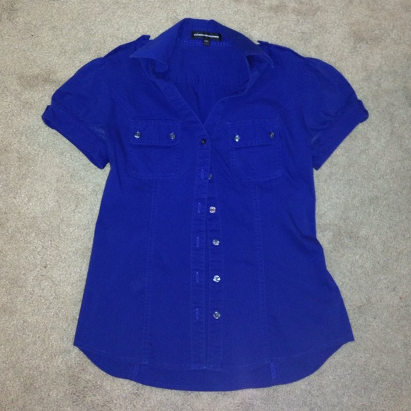 Express button down