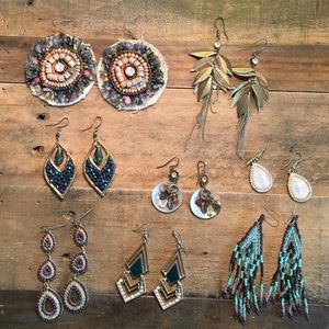 ✨Assortment of earrings!