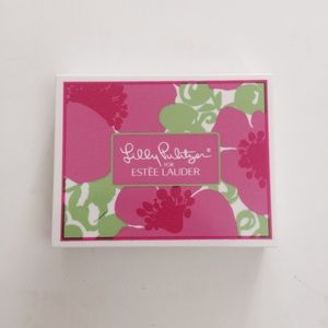 NEW Estée Lauder there eyeshadow quad