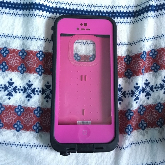 Pink iPhone 5/5s Lifeproof Case
