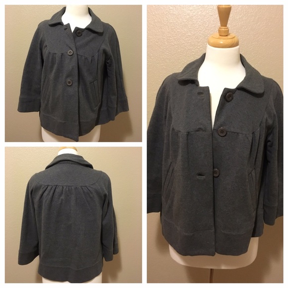French Connection Women's Size 6 light blazer