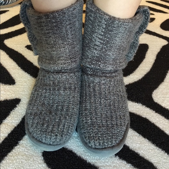 Grey Uggs - image 3