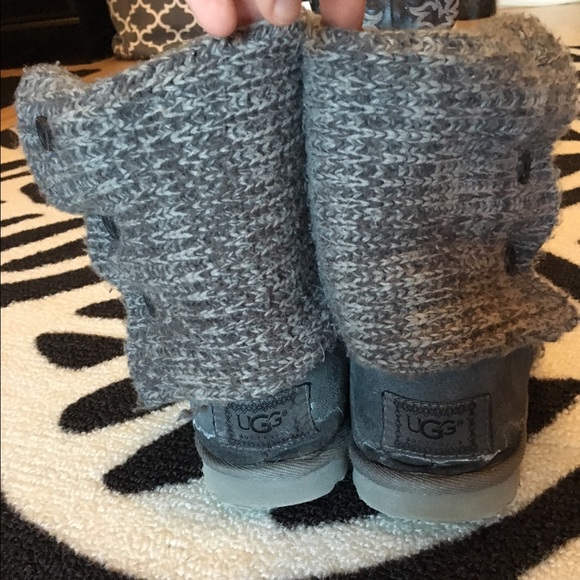 Grey Uggs - image 4