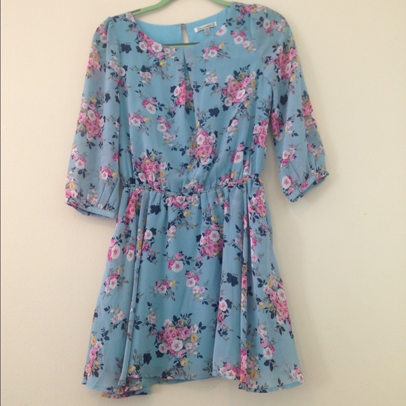 Chiffon 3/4 Sleeve Mini Dress