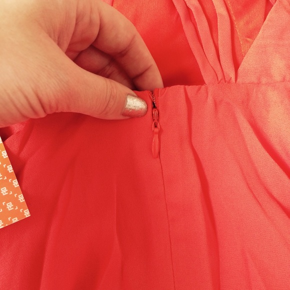 Moon Collection | Coral Strappy Back Dress - Picture 6 of 7