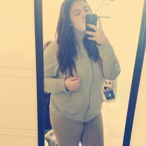 Meet your Posher, Melina