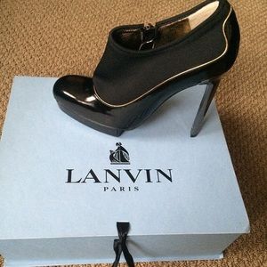 Authentic Lanvin Bootie size 8 38